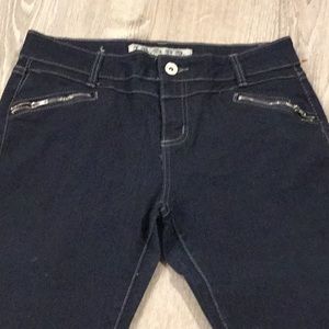 💦 I Q & Co. Denim Jeans~~NICE 💦